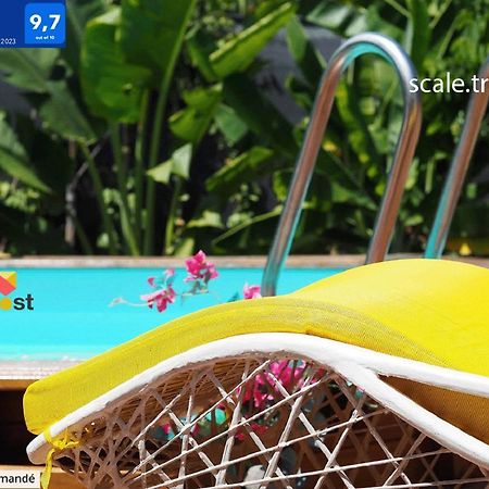 S'Cale Tropikal - Gite Cosy Avec Piscine Privee Petit-Canal 外观 照片