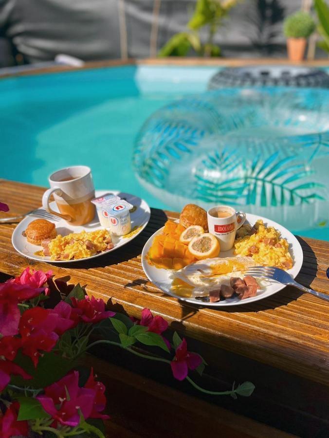 S'Cale Tropikal - Gite Cosy Avec Piscine Privee Petit-Canal 外观 照片