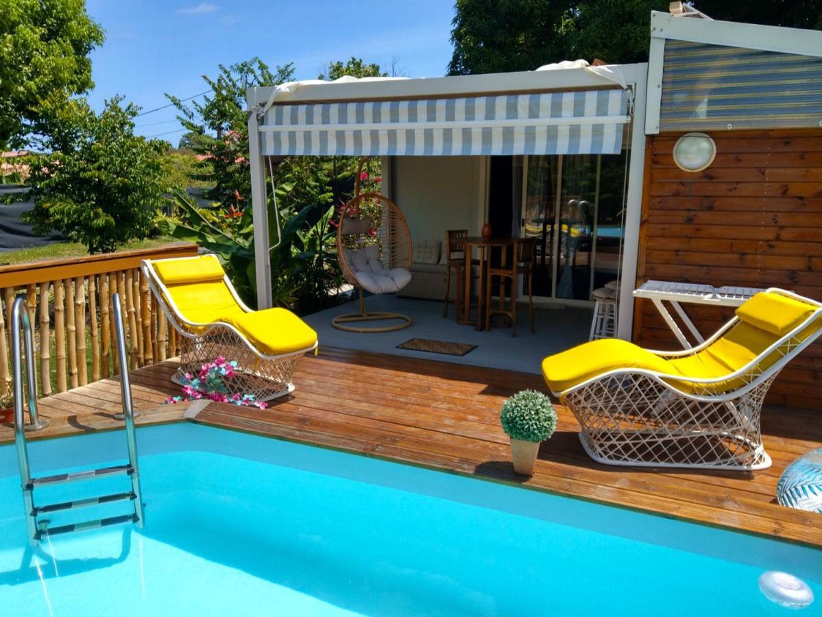 S'Cale Tropikal - Gite Cosy Avec Piscine Privee Petit-Canal 外观 照片