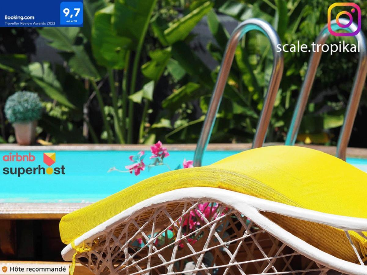 S'Cale Tropikal - Gite Cosy Avec Piscine Privee Petit-Canal 外观 照片